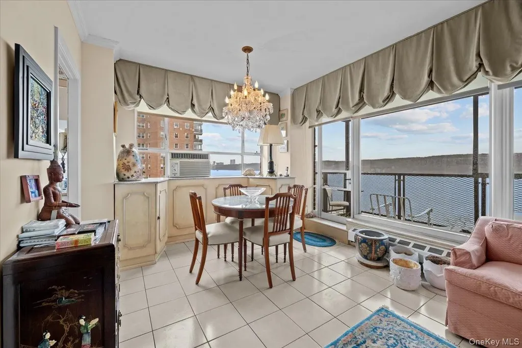 2727 Palisade Avenue Bronx NY 10463