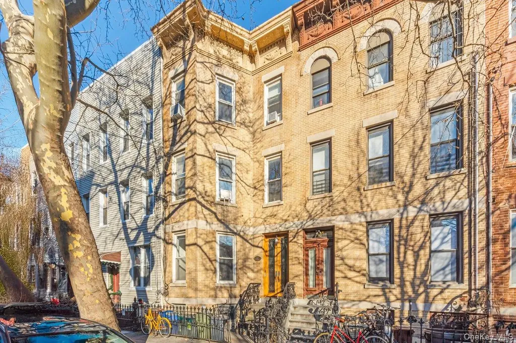 62 Sutton Street Brooklyn NY 11222