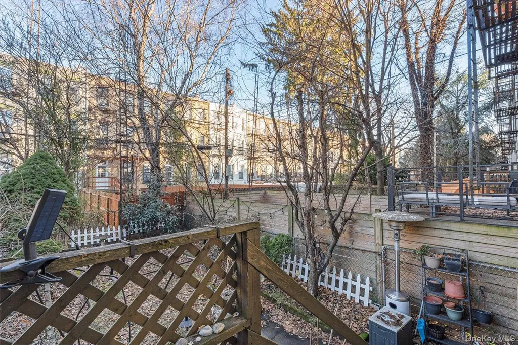 62 Sutton Street Brooklyn NY 11222