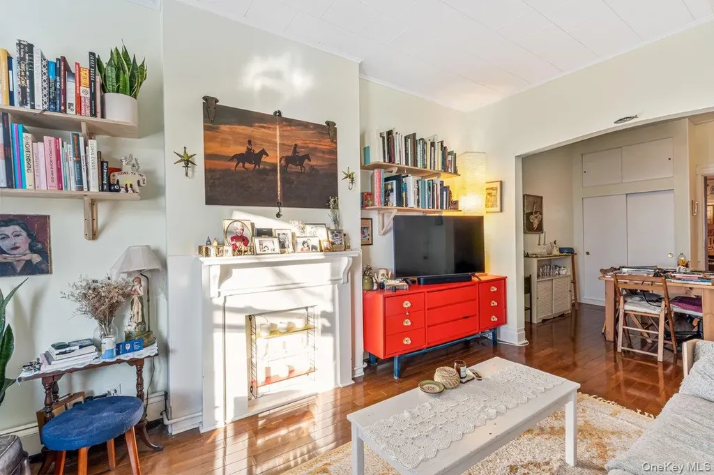 62 Sutton Street Brooklyn NY 11222