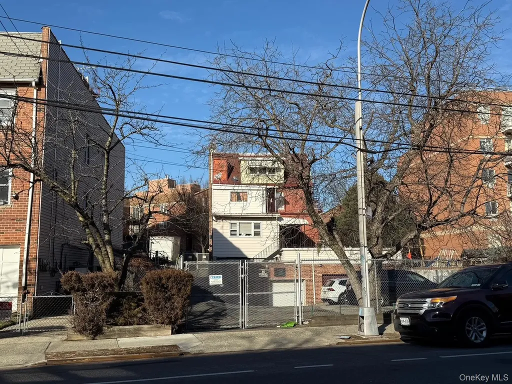 78-14 46th Avenue Elmhurst NY 11373