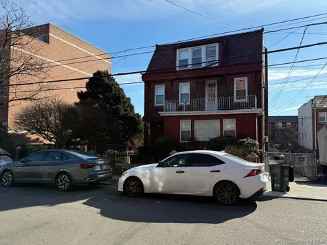 78-14 46TH Avenue Elmhurst NY 11373