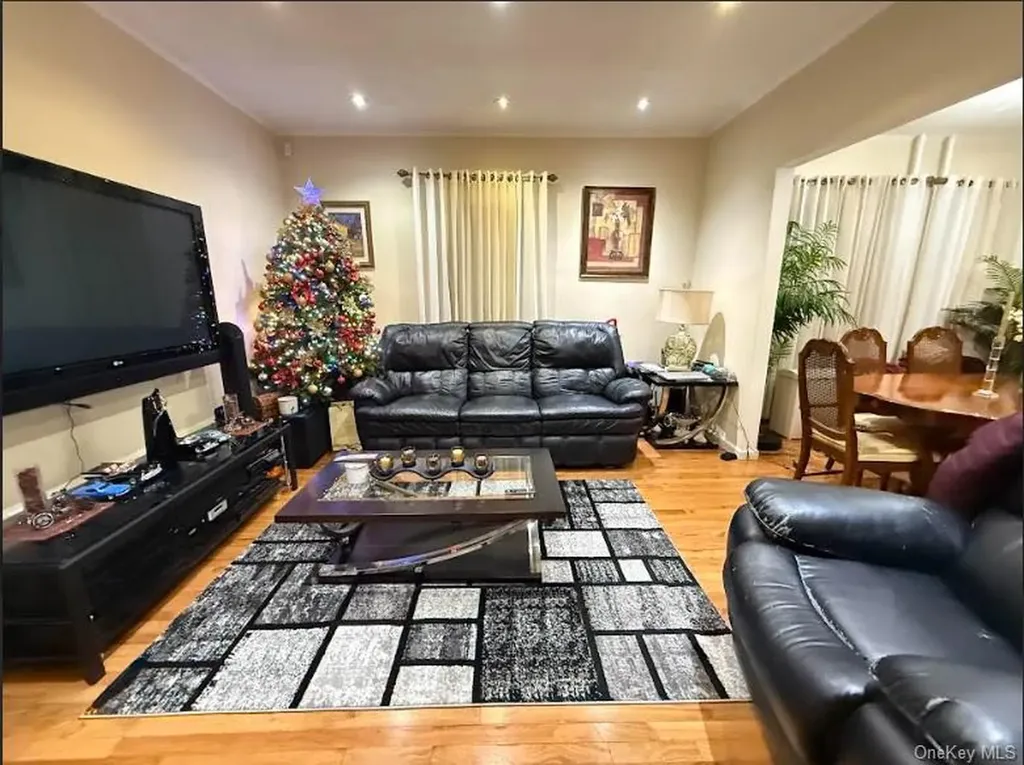 149-27 45th Avenue Flushing NY 11355