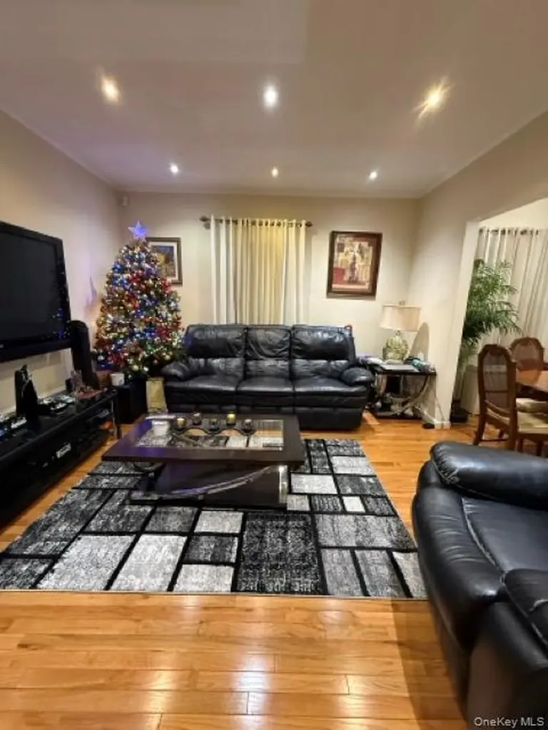 149-27 45th Avenue Flushing NY 11355