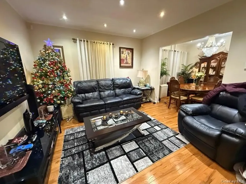 149-27 45th Avenue Flushing NY 11355