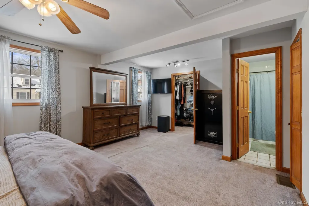 106 John Street Maybrook NY 12543