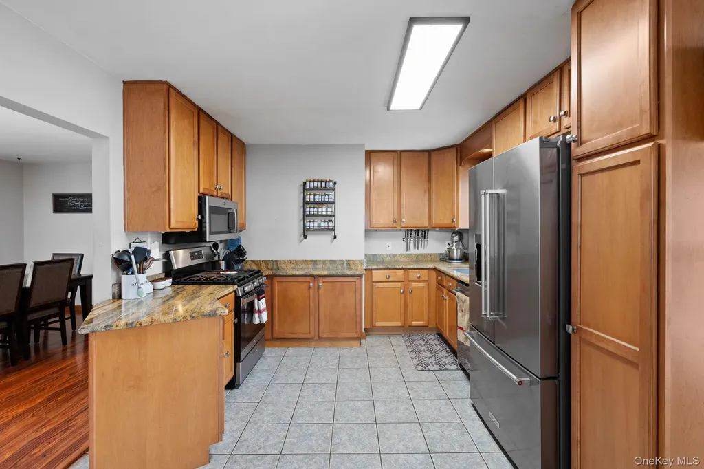 106 John Street Maybrook NY 12543