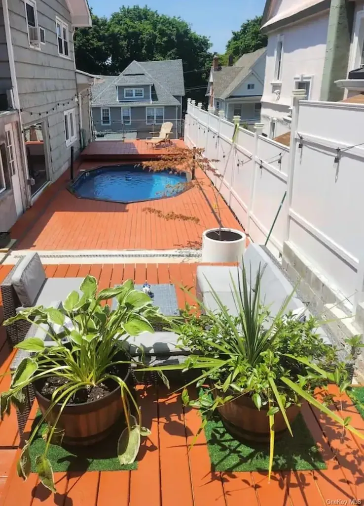 18 Arden Place Yonkers NY 10701