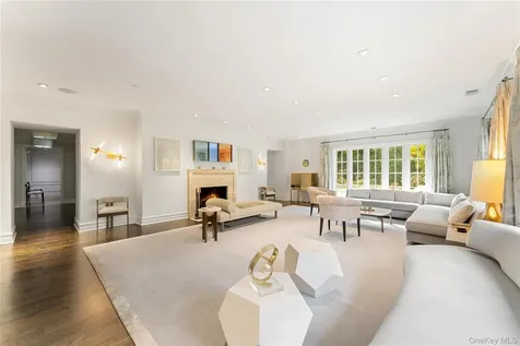 8 Richbell Road Scarsdale NY 10583