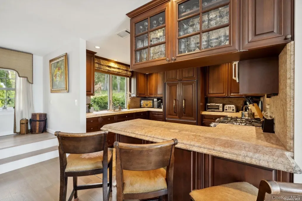 2 W Hillover Road Hampton Bays NY 11946