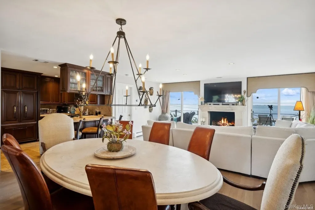 2 W Hillover Road Hampton Bays NY 11946