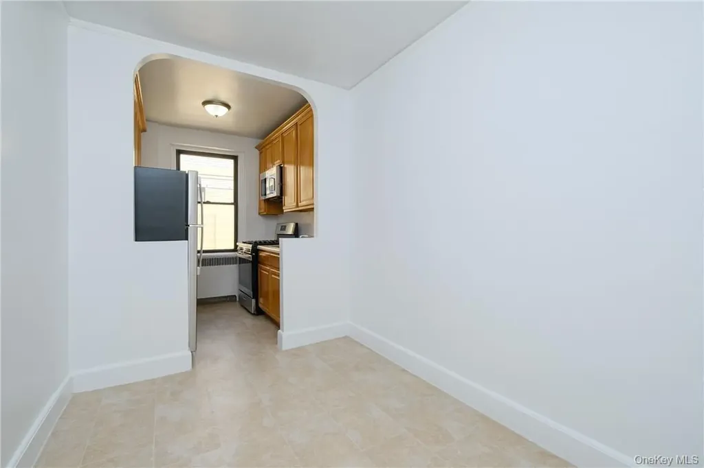 2685 Creston Avenue Bronx NY 10468
