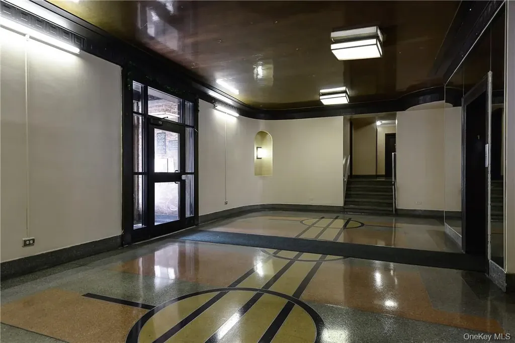 2685 Creston Avenue Bronx NY 10468