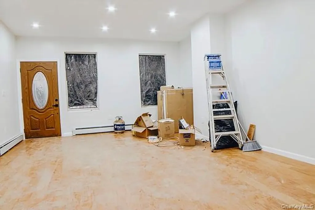 86 Nichols Avenue Brooklyn NY 11208