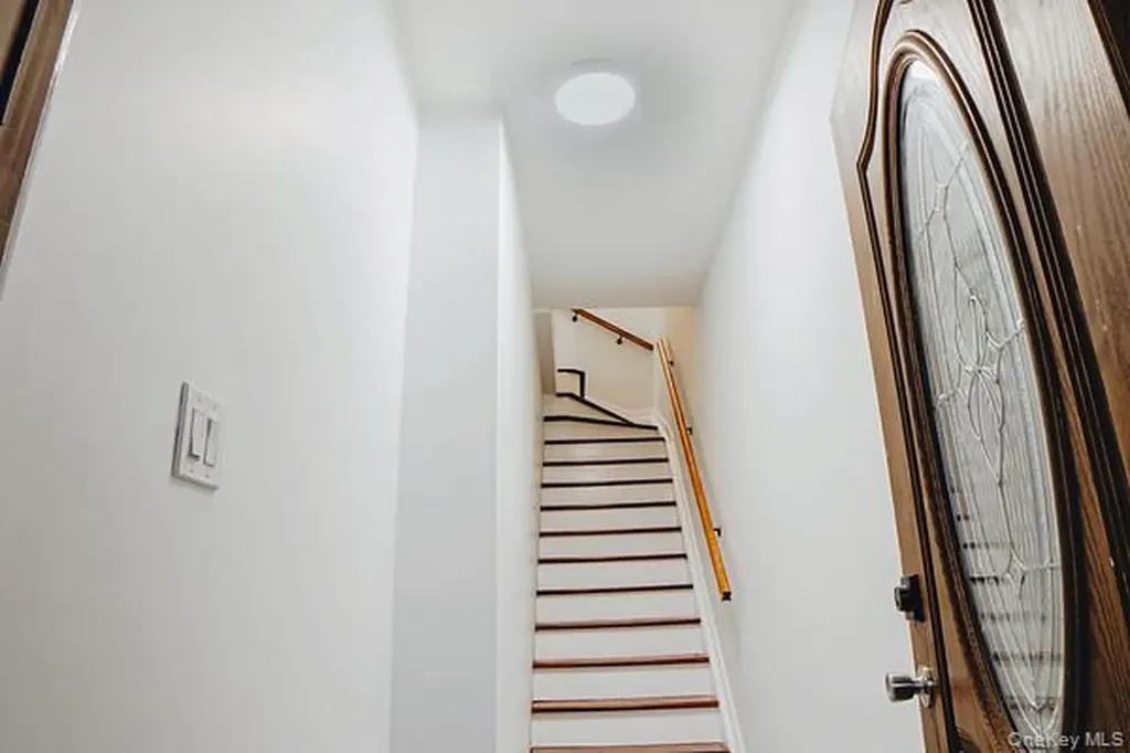 86 Nichols Avenue Brooklyn NY 11208