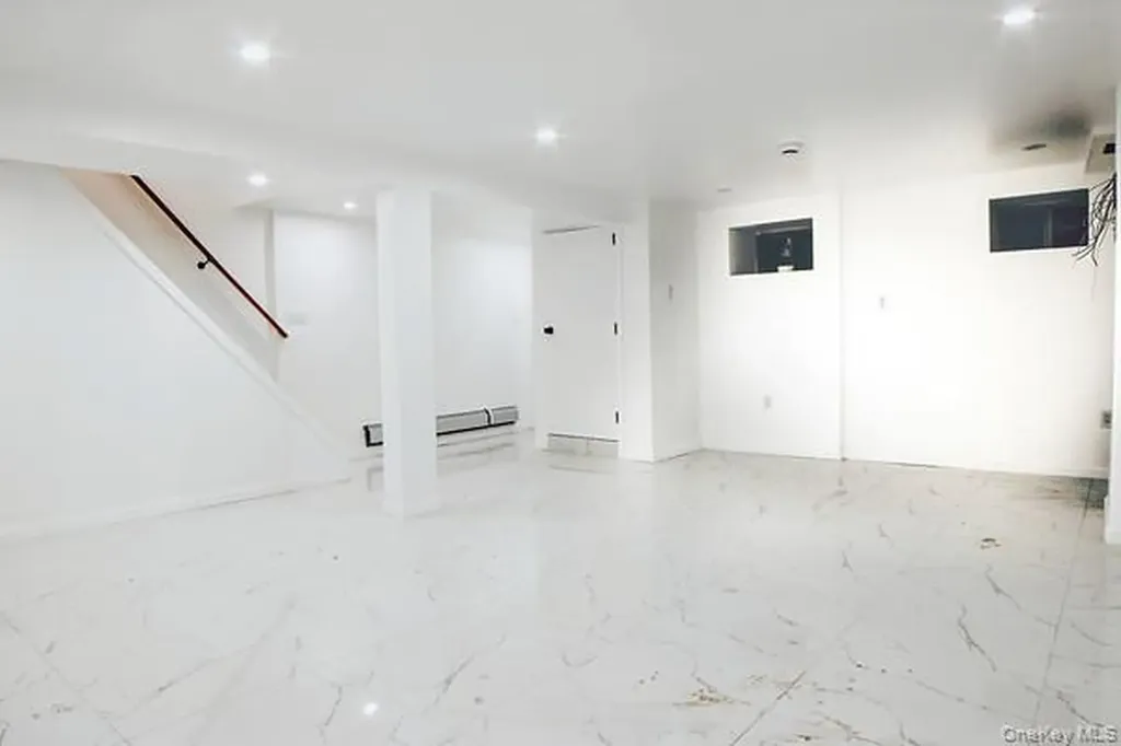 86 Nichols Avenue Brooklyn NY 11208