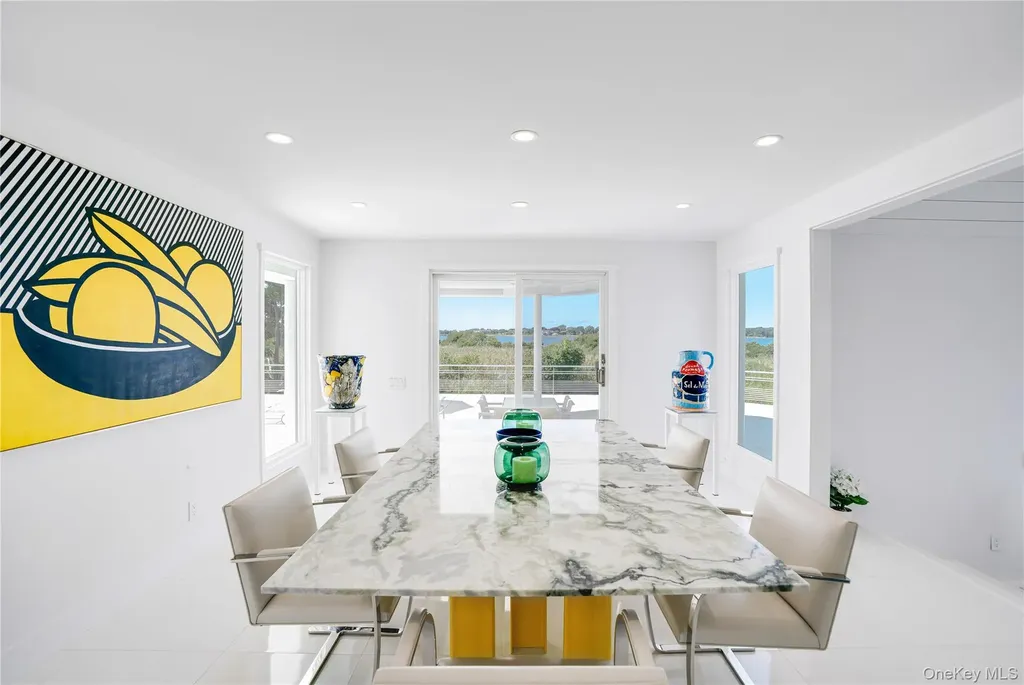 64 W End Road East Hampton NY 11937
