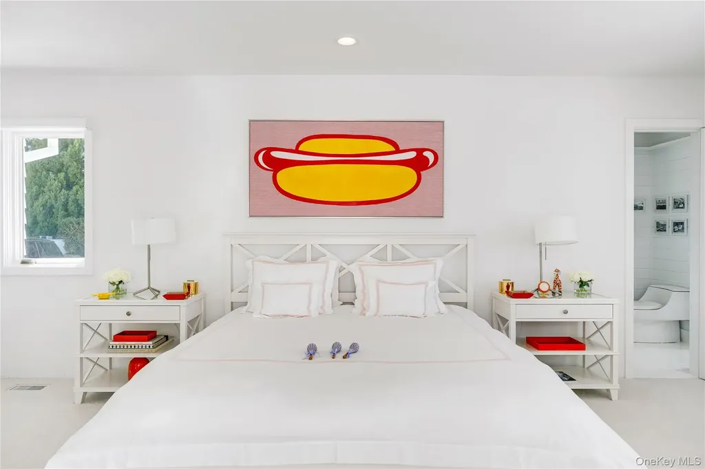 64 W End Road East Hampton NY 11937