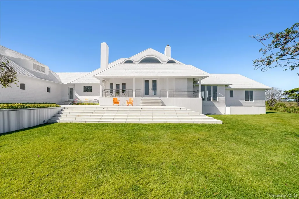 64 W End Road East Hampton NY 11937