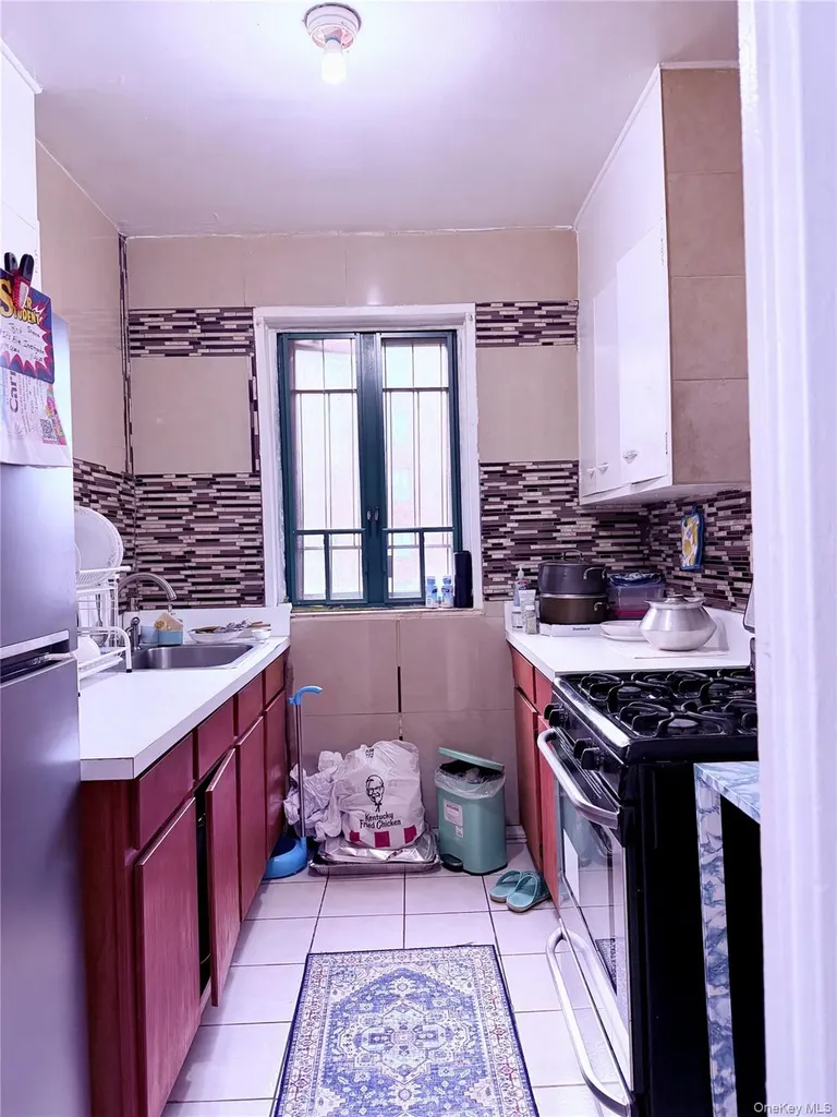 2053 Mcgraw Avenue Bronx NY 10462
