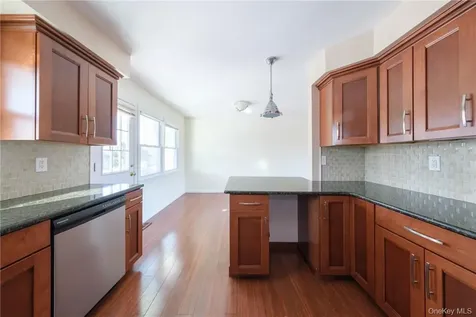 1320 Mamaroneck Avenue Mamaroneck NY 10543