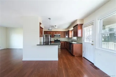 1320 Mamaroneck Avenue Mamaroneck NY 10543