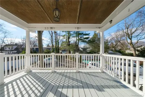 1320 Mamaroneck Avenue Mamaroneck NY 10543