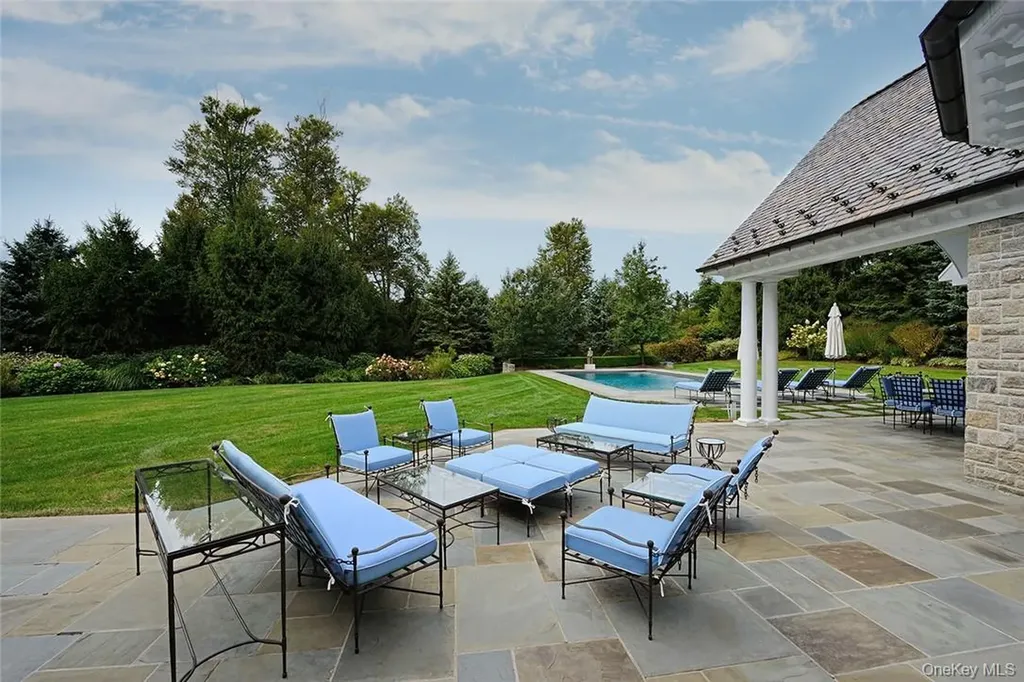 21 Lincoln Lane Purchase NY 10577