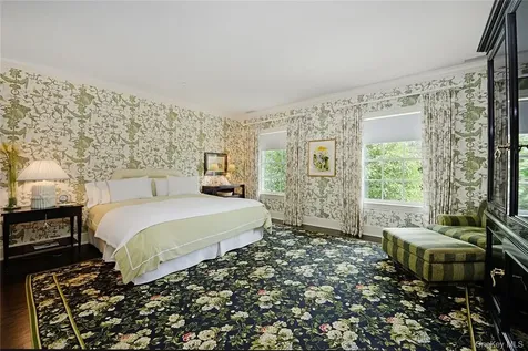 21 Lincoln Lane Purchase NY 10577