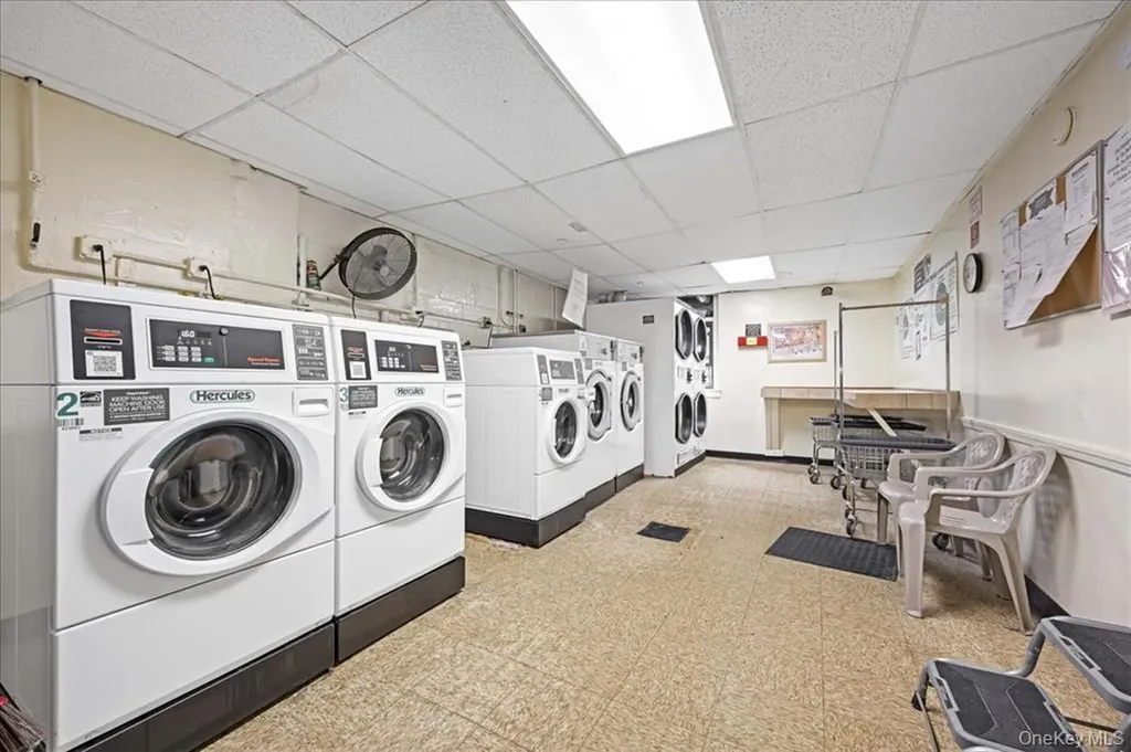 2015 St Paul Avenue Bronx NY 10461