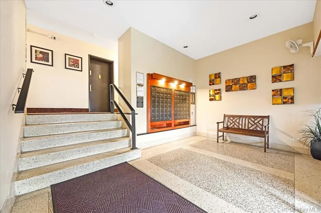 2015 St Paul Avenue Bronx NY 10461