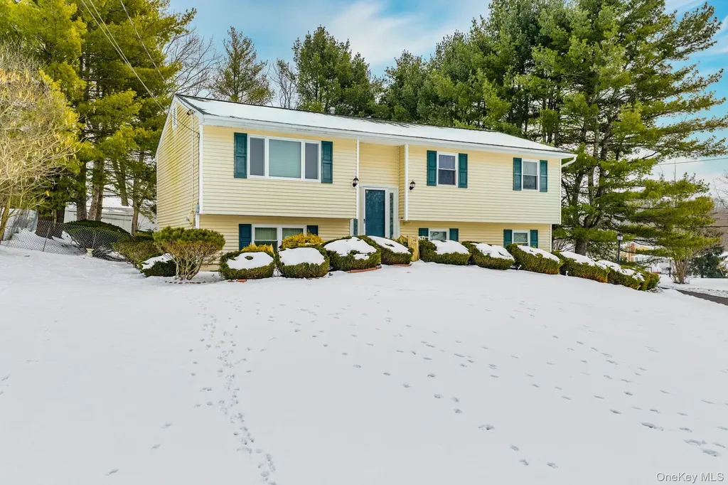 9 Michele Court Middletown NY 10941