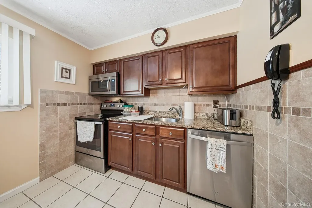 9 Michele Court Middletown NY 10941