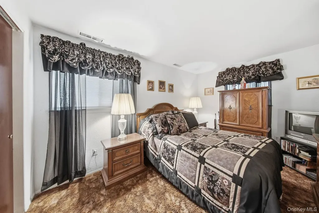 9 Michele Court Middletown NY 10941