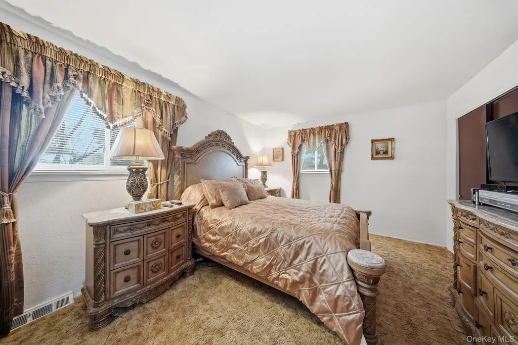 9 Michele Court Middletown NY 10941