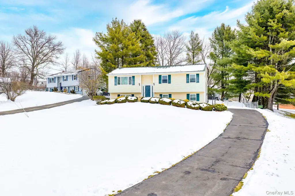9 Michele Court Middletown NY 10941