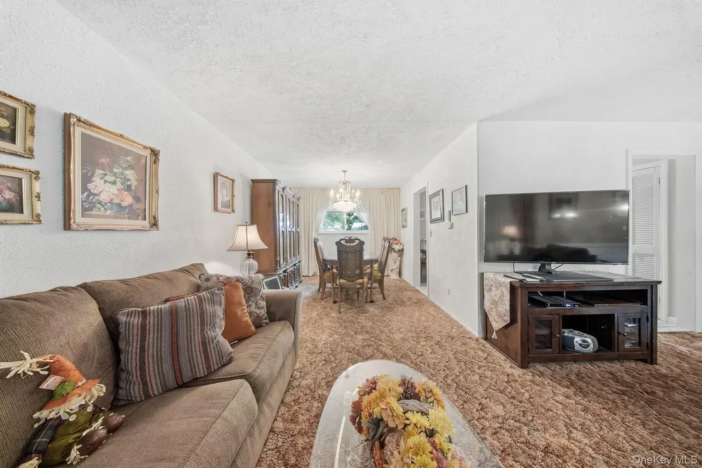 9 Michele Court Middletown NY 10941