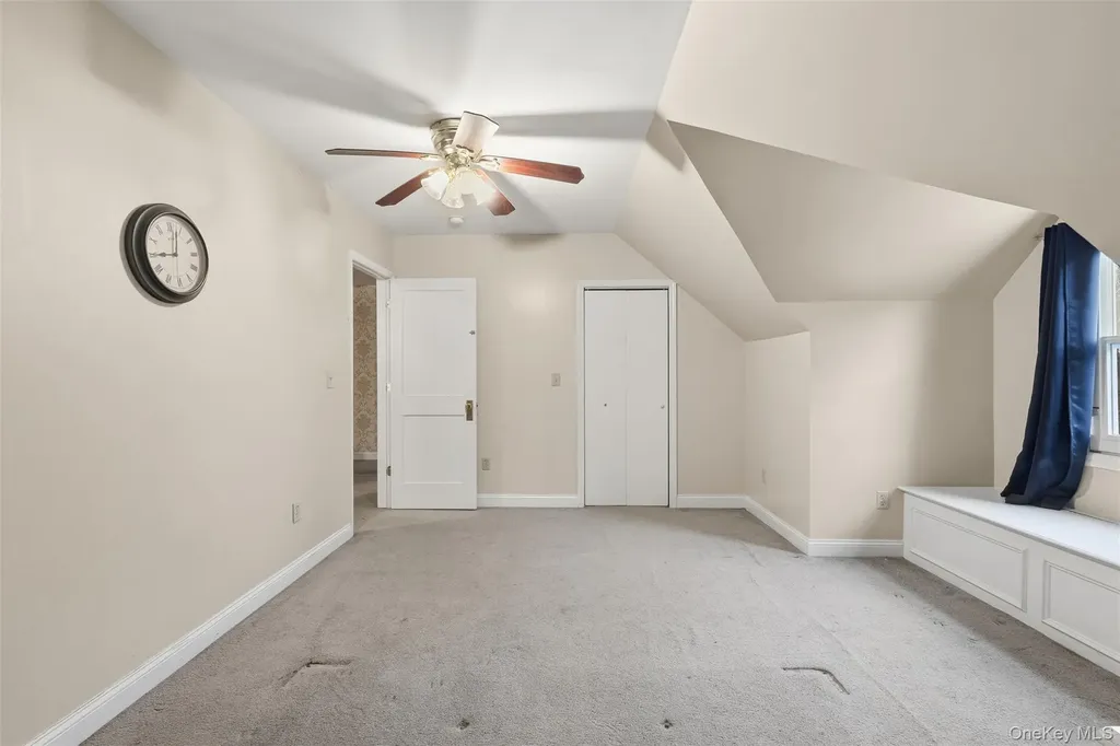 11 Oakdale Manor Suffern NY 10901