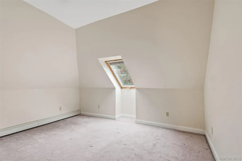 11 Oakdale Manor Suffern NY 10901