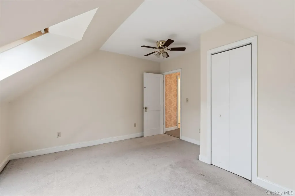 11 Oakdale Manor Suffern NY 10901