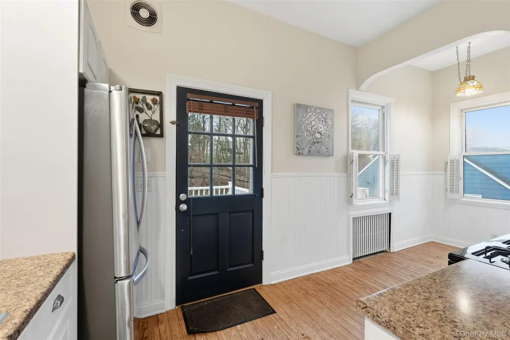 11 Oakdale Manor Suffern NY 10901