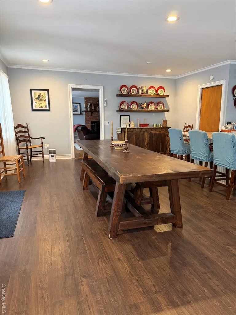 24 Dutchess Avenue Millerton NY 12546
