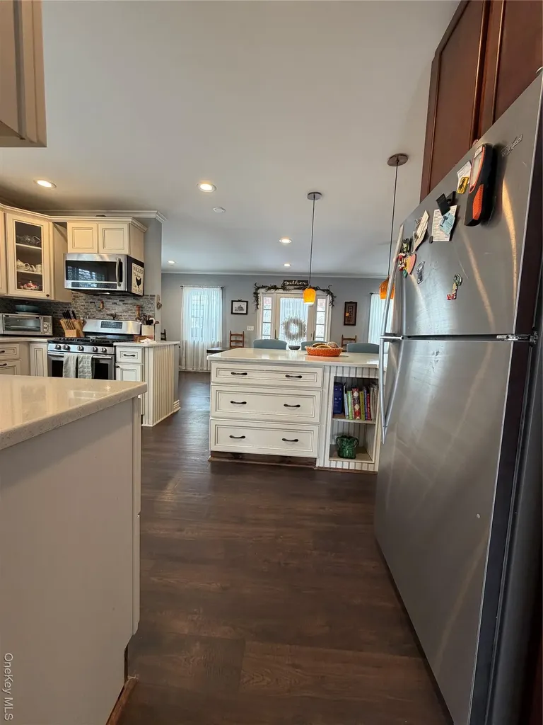 24 Dutchess Avenue Millerton NY 12546