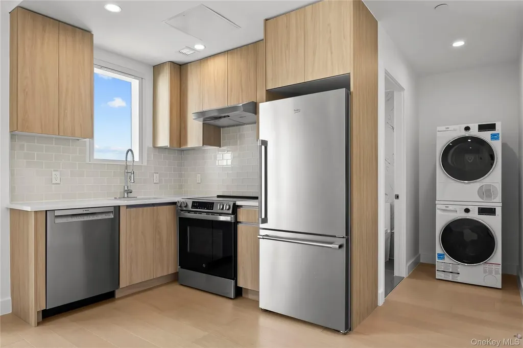 150-02 Northern Boulevard Flushing NY 11354