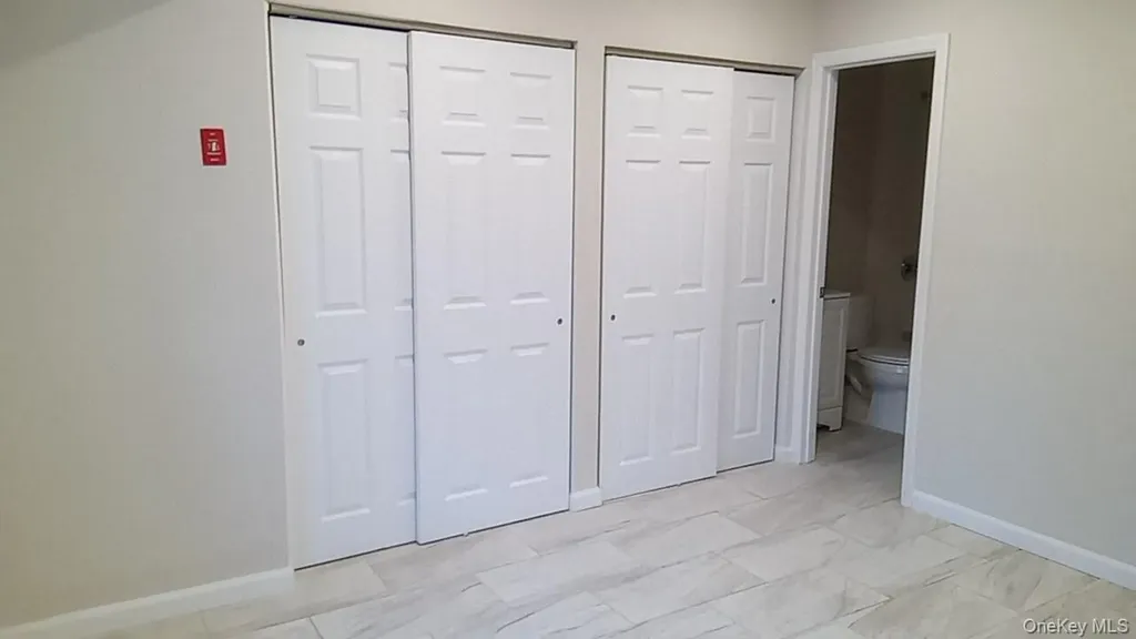 21 Sierra Coram NY 11727