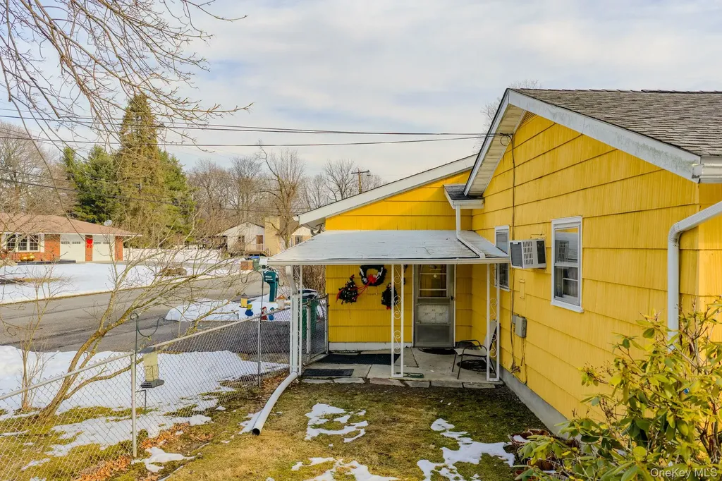 16 Overlook Drive Newburgh NY 12550