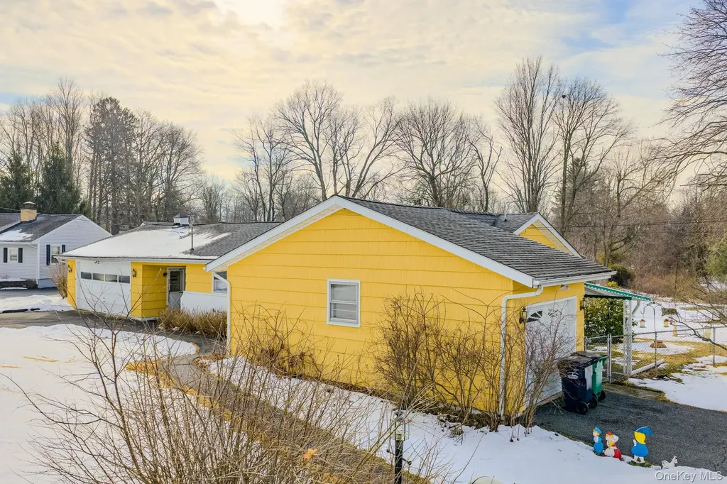 16 Overlook Drive Newburgh NY 12550