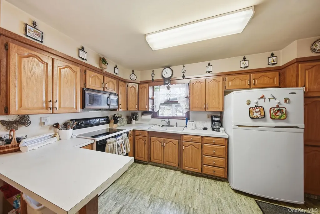 16 Overlook Drive Newburgh NY 12550