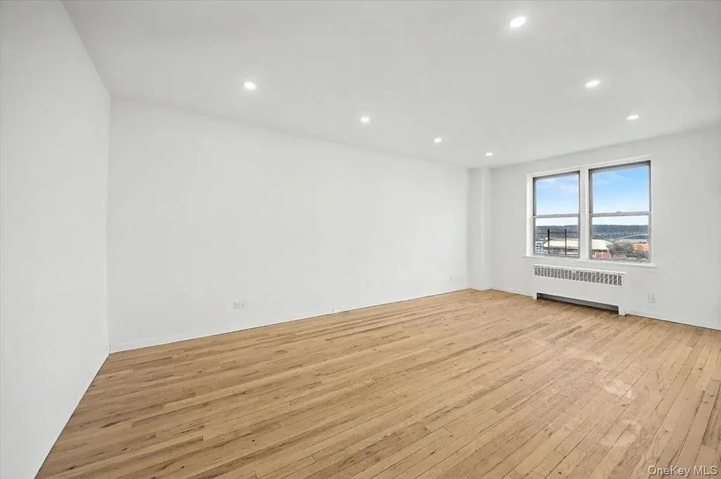 2630 Kingsbridge Terrace Bronx NY 10463