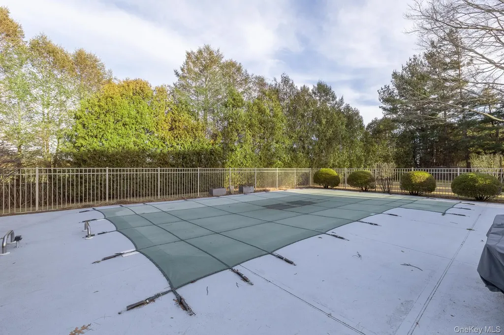 70 Fairway Drive Wading River NY 11792